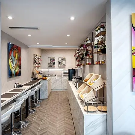 Boutique Hotel 4*